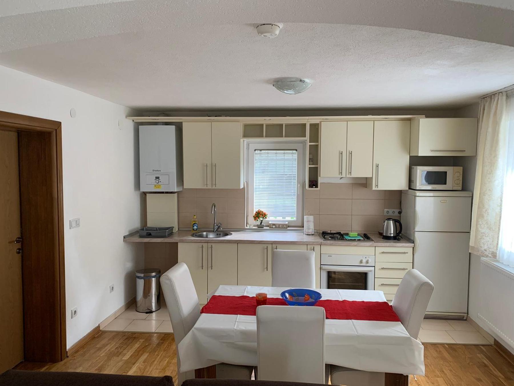 Apartment Dzeni Сараєво Екстер'єр фото