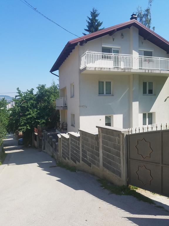 Apartment Dzeni Сараєво Екстер'єр фото